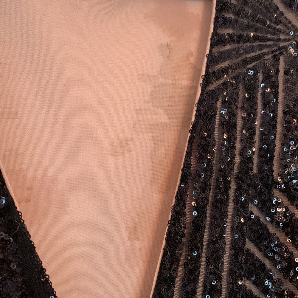 Sexy, black, open back sequin Dress - Picture 5 of 5